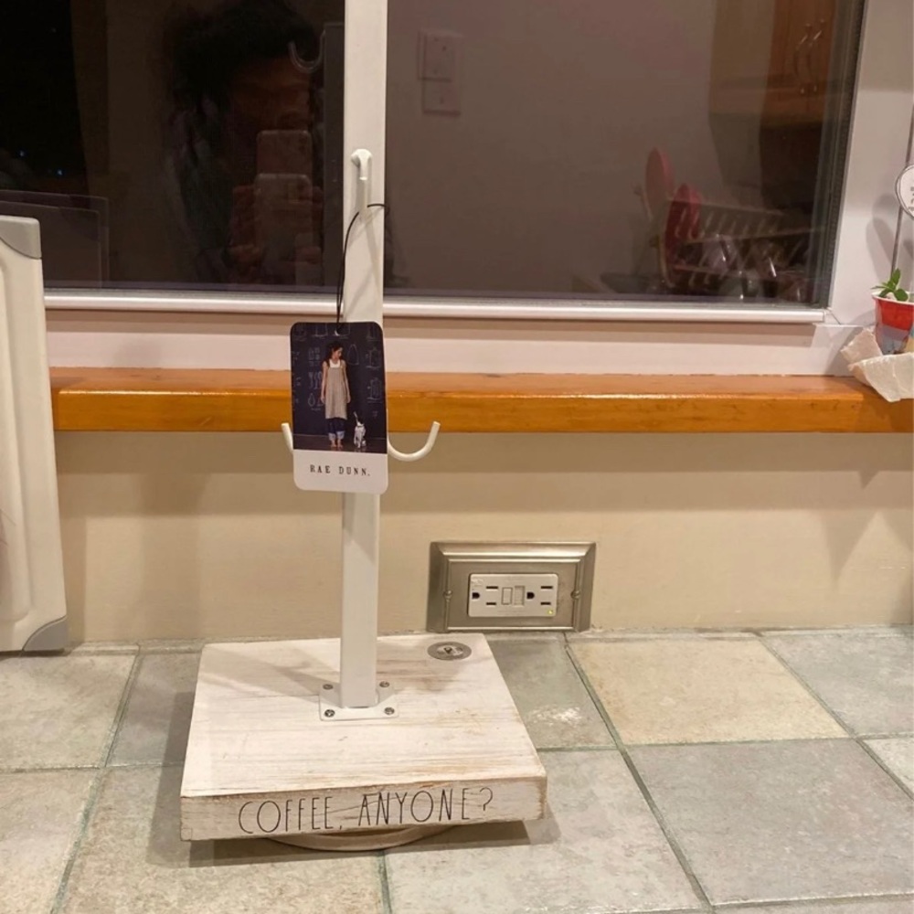 Rae Dunn coffee mug holder